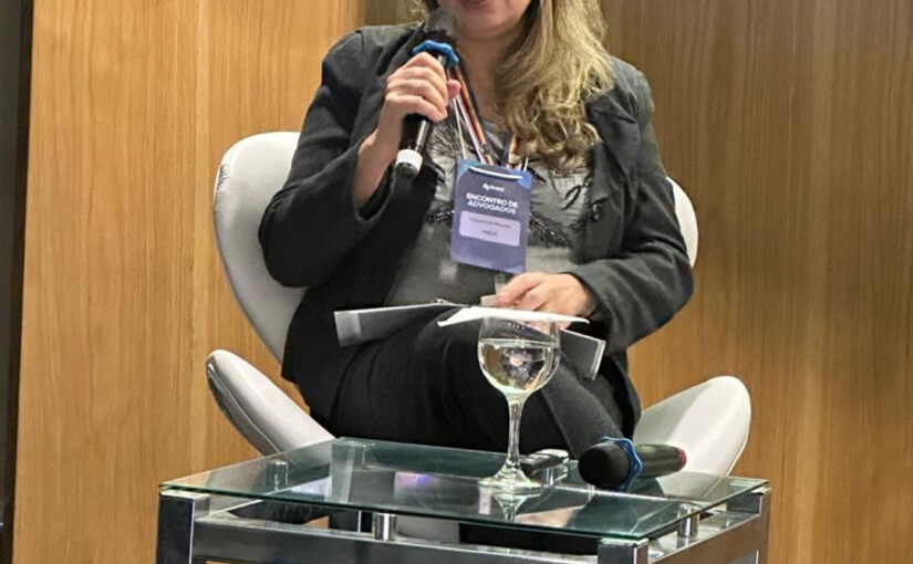 Claudia Corrêa de Moraes